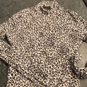 NWT -brandy mock turtleneck